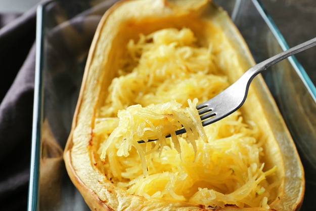Bake The Squash | How To Cook Spaghetti Squash Instead Of Ordering Takeout | spaghetti squash as pasta | benefits of spaghetti squash | spaghetti squash