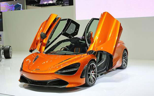 Exquisite Exterior Design | Is The McLaren 720S The Sexiest Car On The Market? | twin-turbo engine | sports car